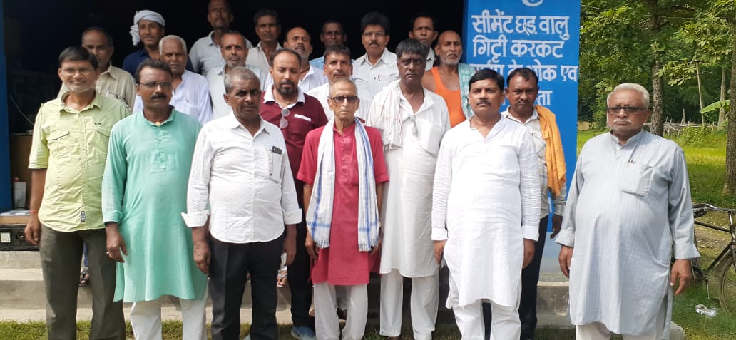 जदयू कार्यकर्ताओं द्वारा जनसंपर्क