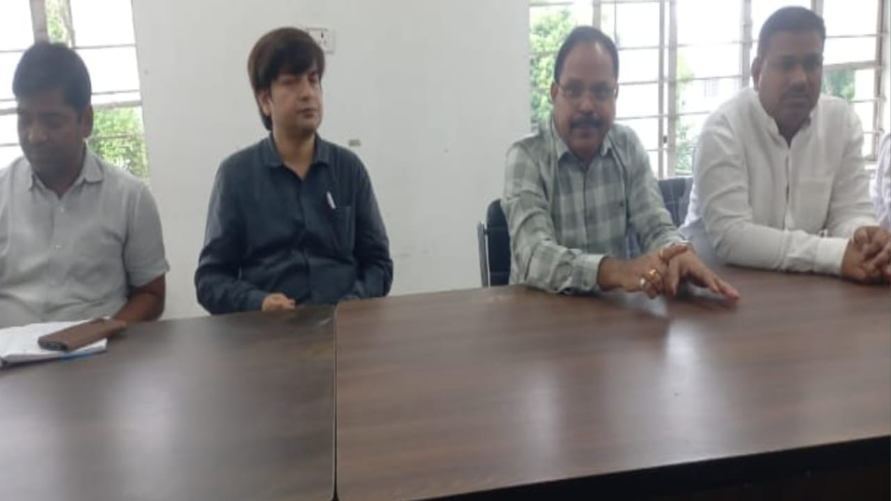 जिला बंदोबस्त पदाधिकारी का प्रेस वार्ता