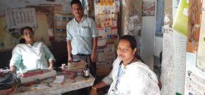 राजापाकर में जिला पशुपालन पदाधिकारी ने पशु चिकित्सालय का निरीक्षण किया